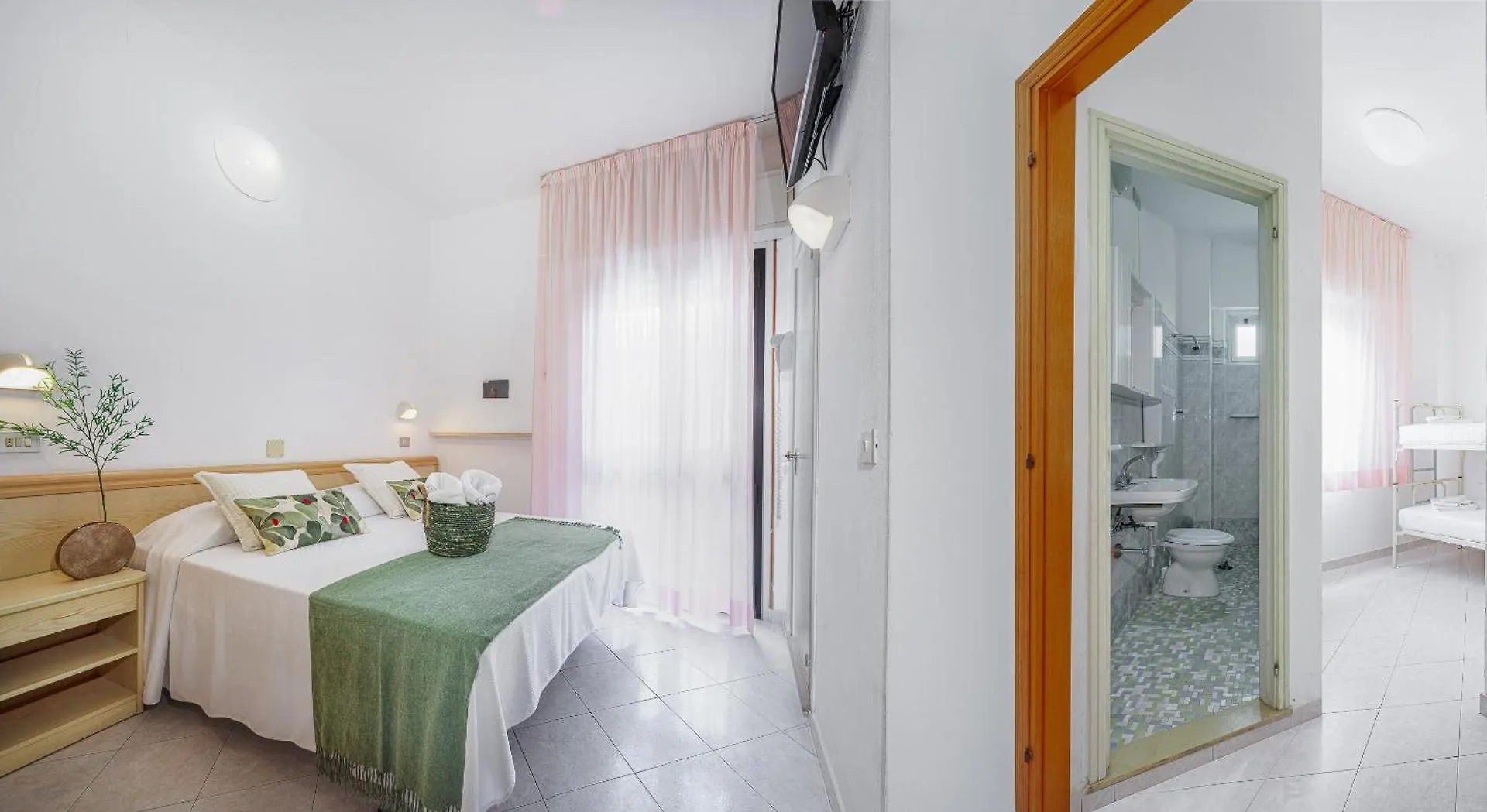Hotel Cola Frontemare Bellaria-Igea Marina