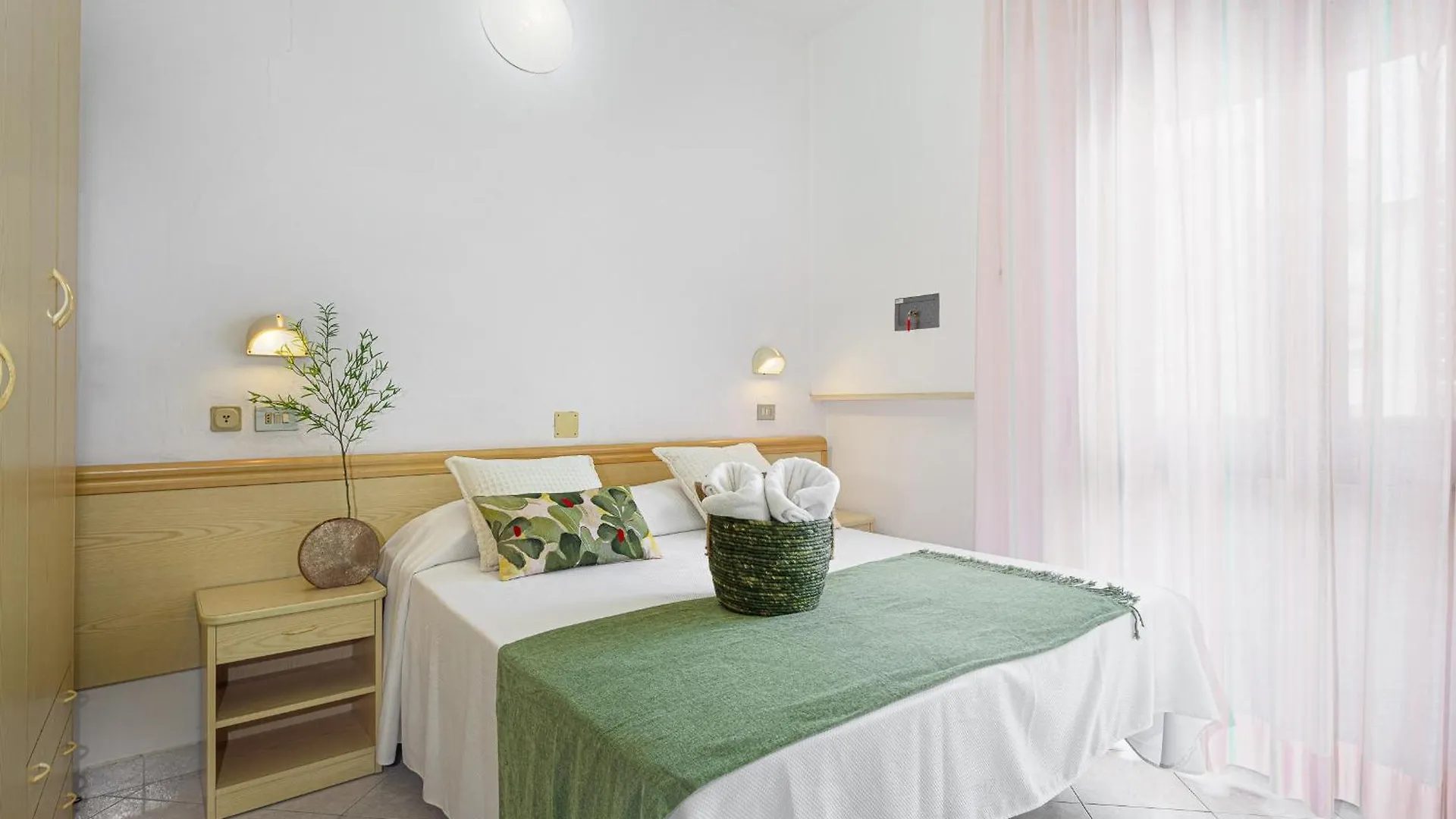 Hotel Cola Frontemare Bellaria-Igea Marina